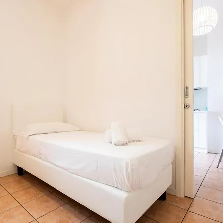 Lido Di Dante Apartman *