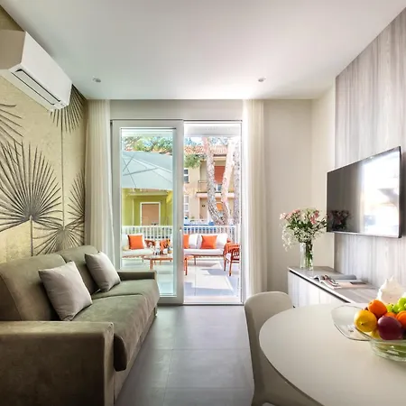 Lido Di Dante Apartment